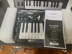 M Audio Oxygen 25 IV | USB Keyboard and Pad MIDI Controller