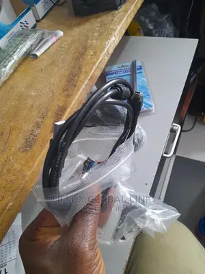 V3 Cable With Ic