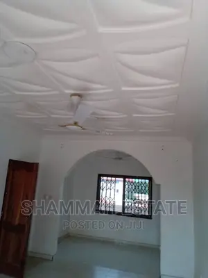 3bdrm Apartment in Aiding Estate, Sunyani Municipal for rent
