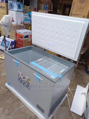 Pearl Chest Freezer 316 Litres With Sliding Glass on Top