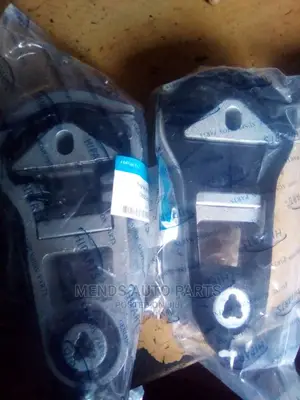 Ford Explorer 2013 Back Engine Mount Seat Original