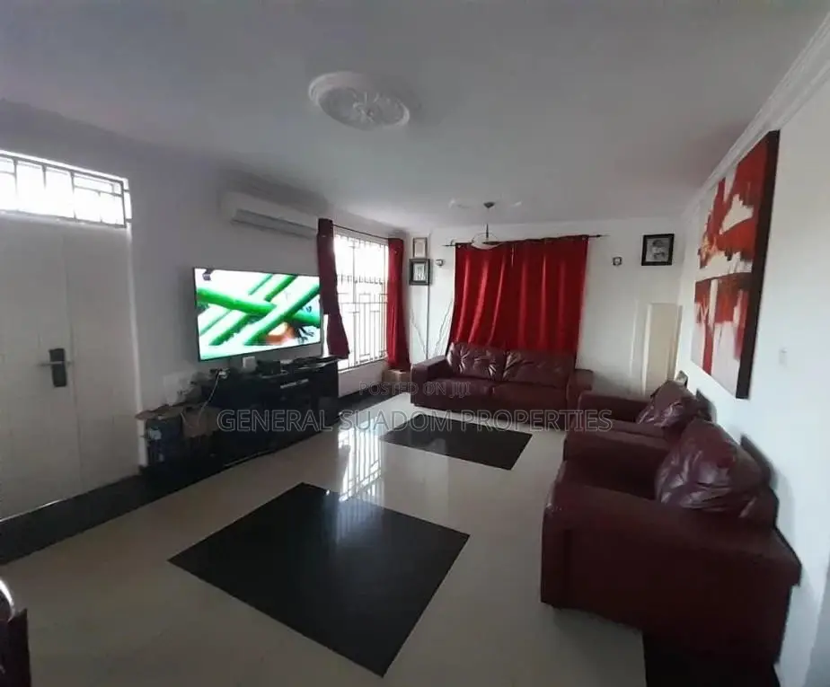 5bdrm Duplex in Suadom Properties, Baatsona Total for Sale