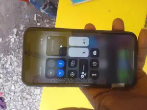 Apple iPhone XR 64 GB Black