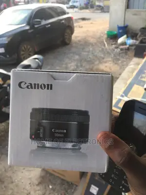 Upgraded New Canon Ef 50mm F/1.8stm Lens