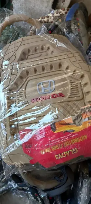 Honda Universal FLOOR MAT/ CARPETS Available