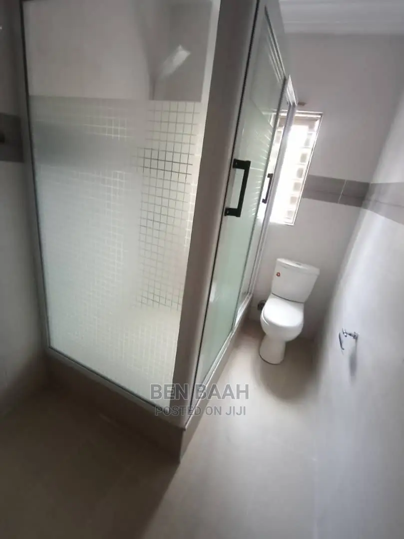 2bdrm Apartment in Ben Properties, School Area for rent