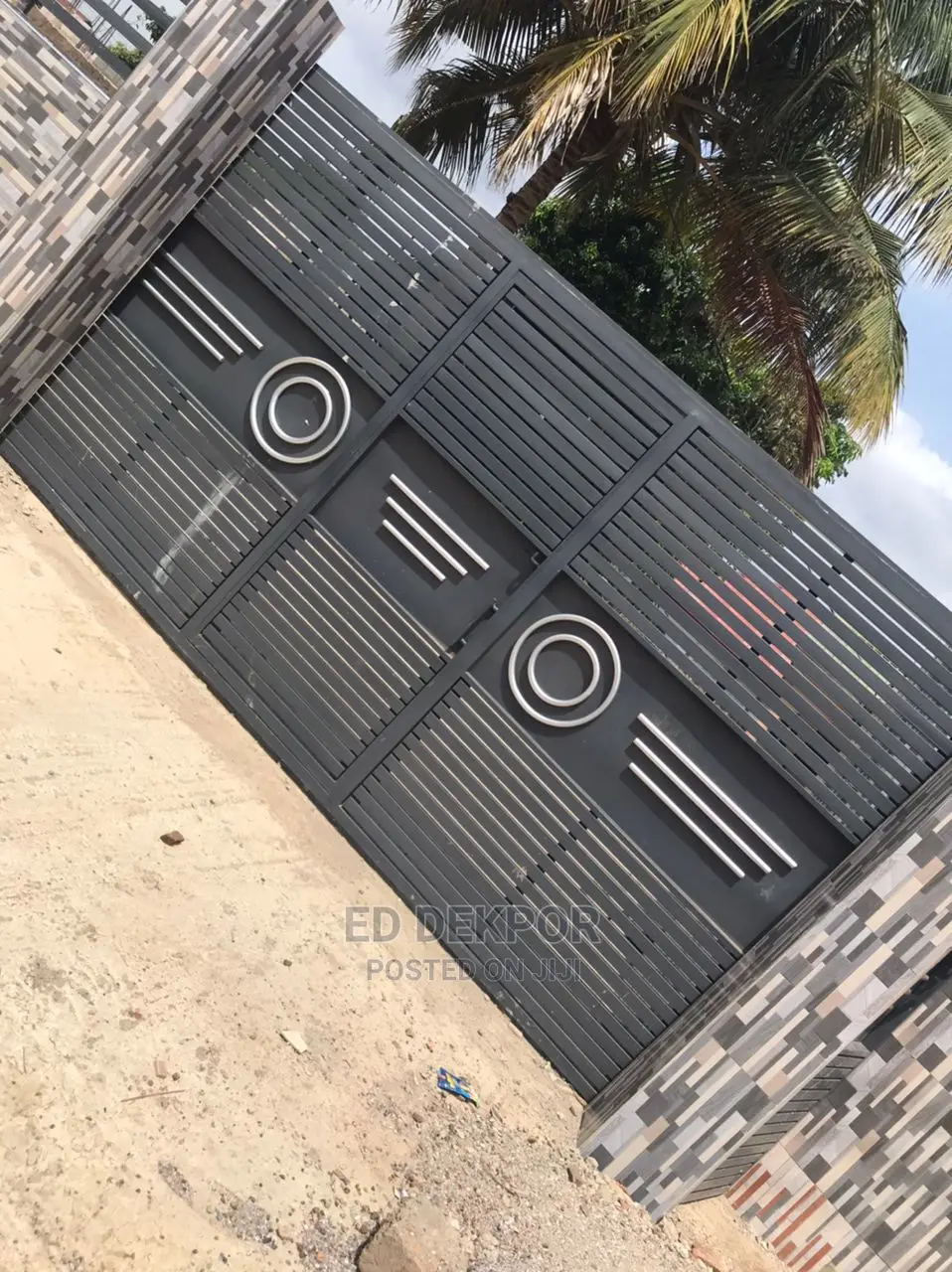 Metals Sliding Gate