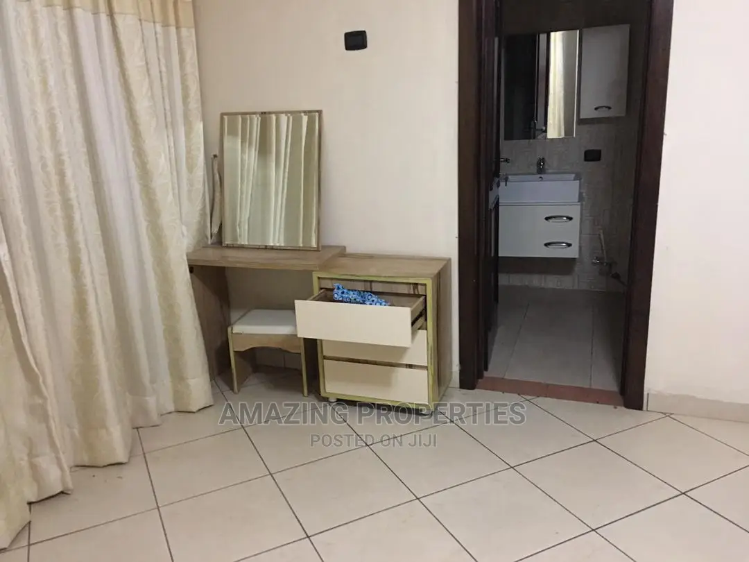 6bdrm House in Trasacco Valley, East Legon for sale