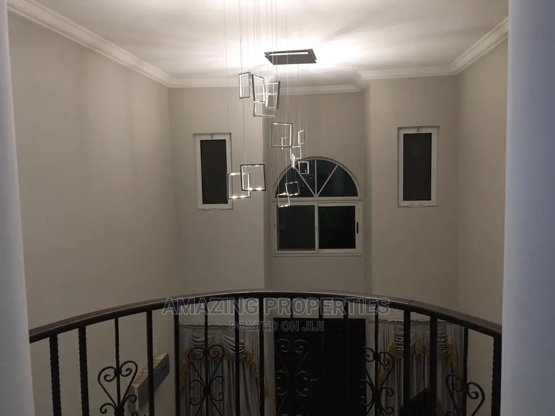 6bdrm House in Trasacco Valley, East Legon for sale
