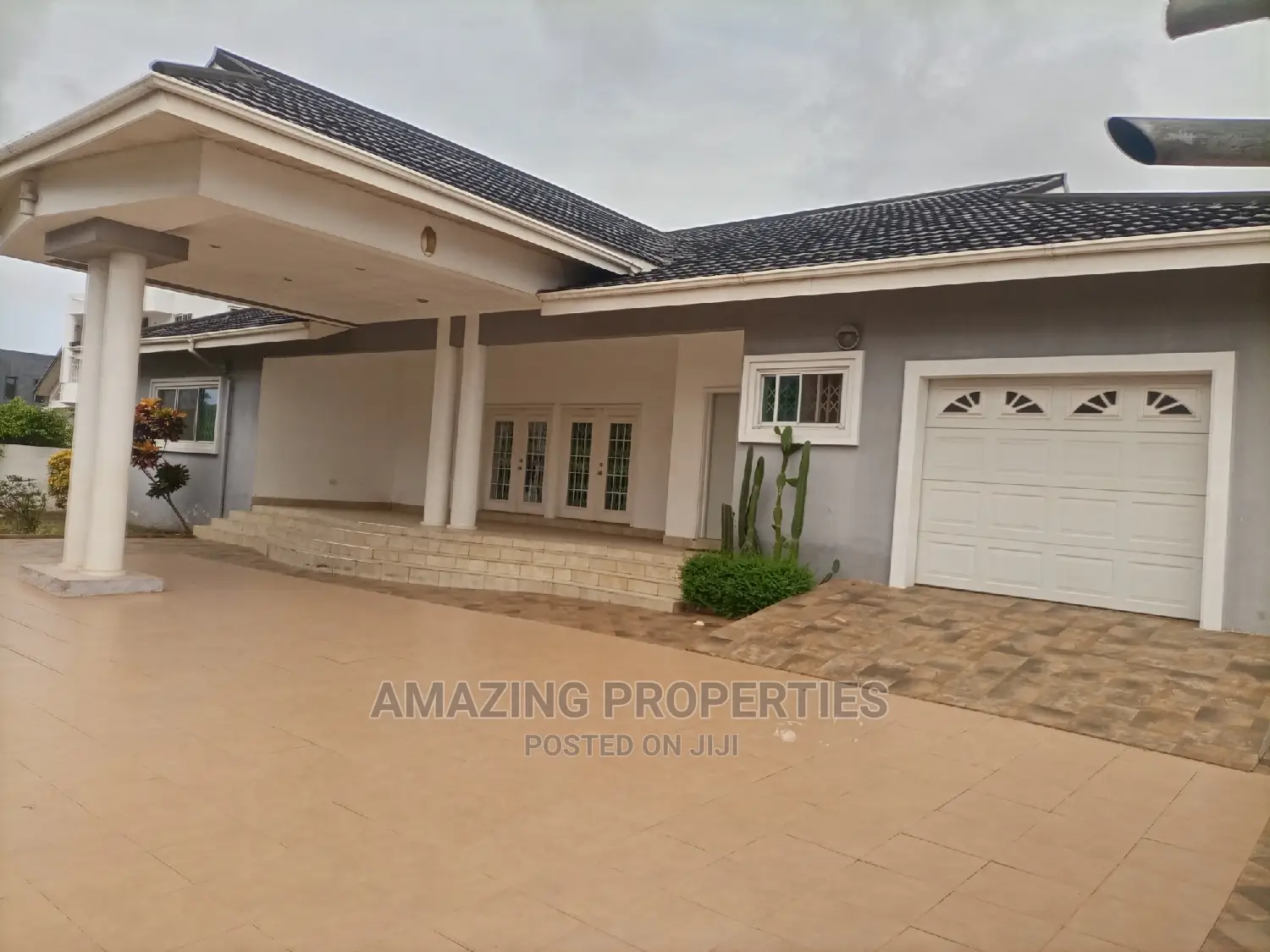 4bdrm House in Airport Hills for Sale