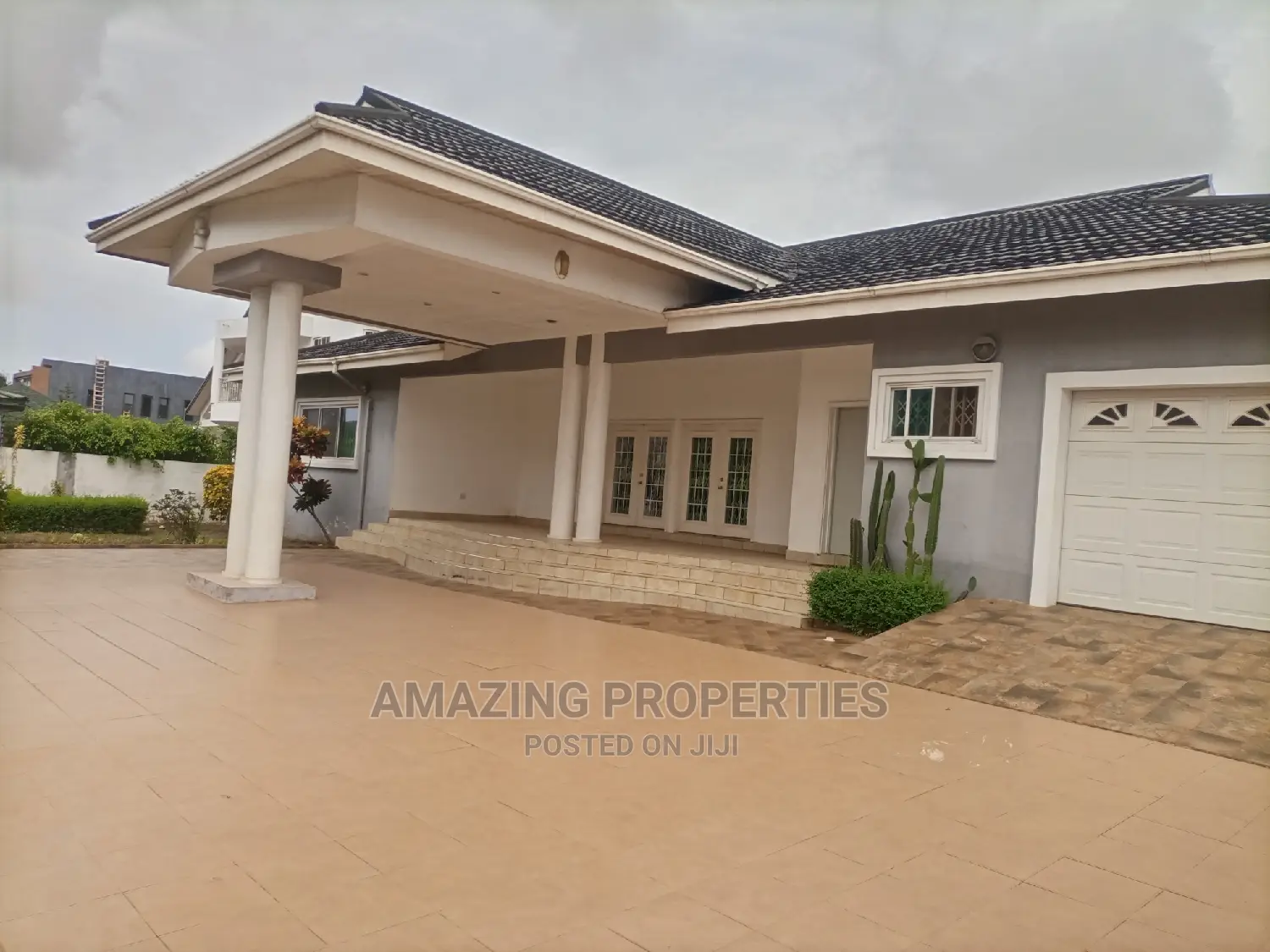 4bdrm House in Airport Hills for Sale