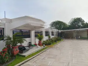 6bdrm House in for Sale 6 Bedroom for Sale