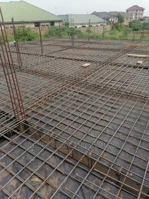 Decking/Scaffolds/Props/Metal Slabs