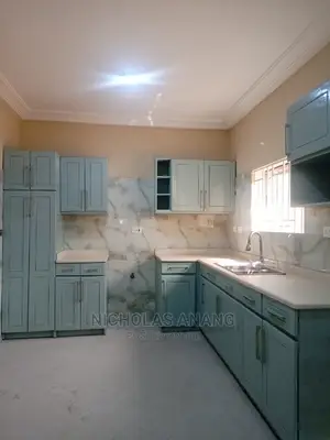 2bdrm Apartment in The Dorns Properties, New Town for rent