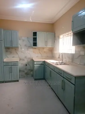 2bdrm Apartment in The Dorns Properties, New Town for rent