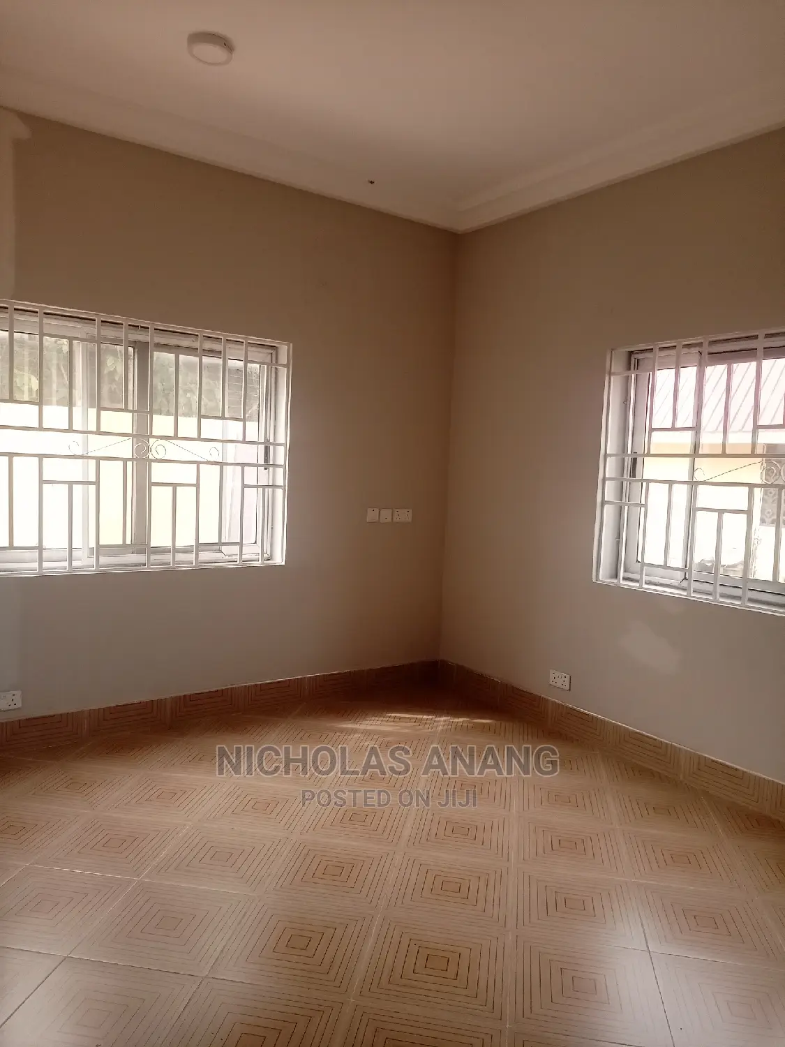2bdrm Apartment in The Dorns Properties, New Town for rent