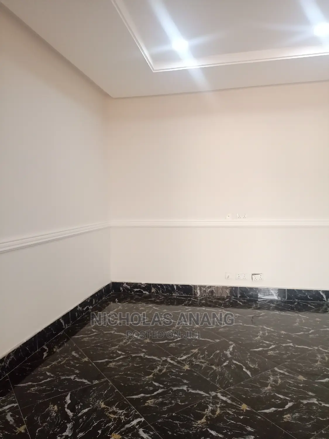 2bdrm Apartment in The Dorns Properties, New Town for rent