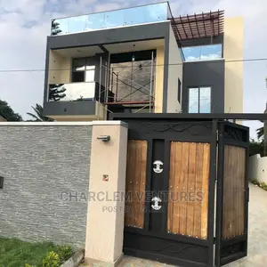 5bdrm Duplex in East Legon for Sale