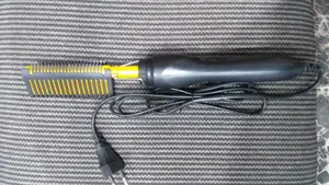 Wear Hot Comb With Straightener