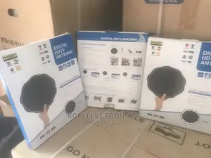 Indoor Digital TV Antenna Round Fashionable HDTV - Black