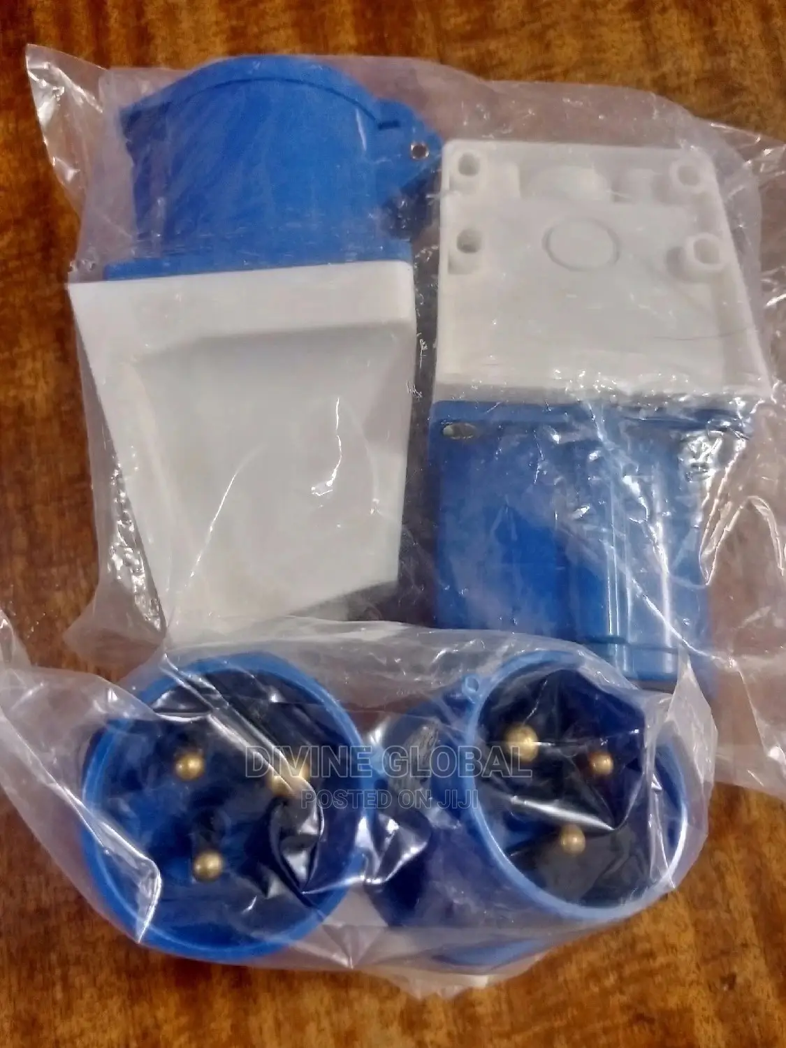 32A 3pin Industrial Plug - Male and Female