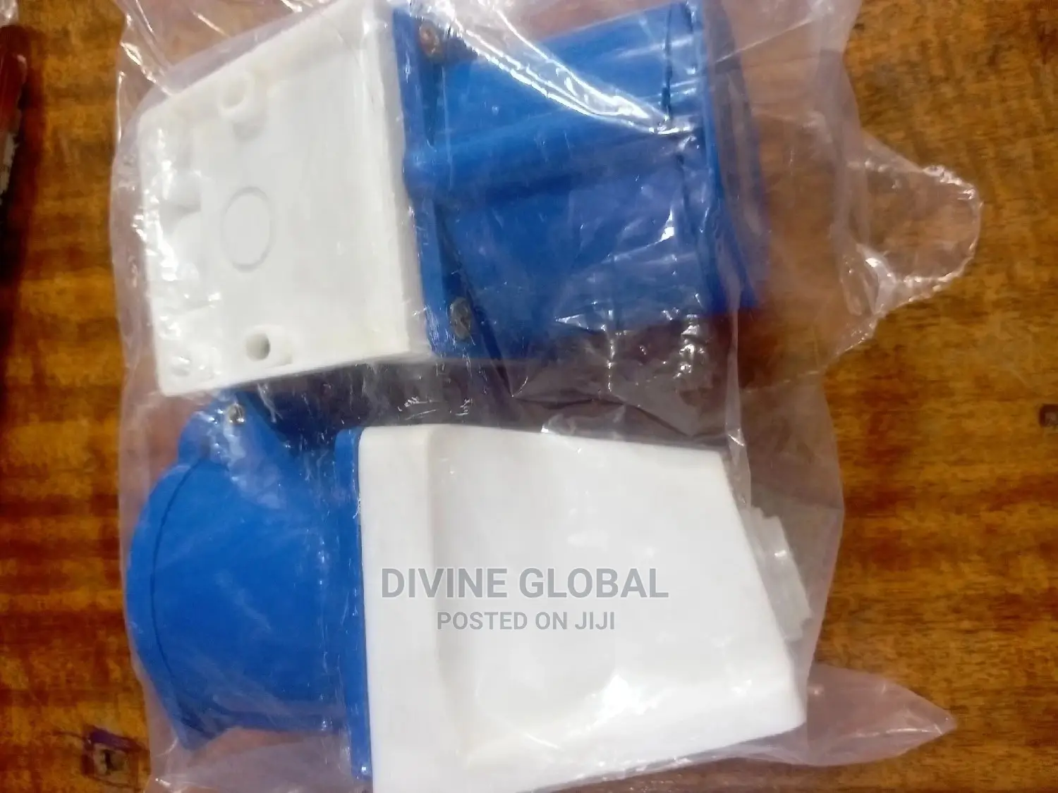 32A 3pin Industrial Plug - Male and Female