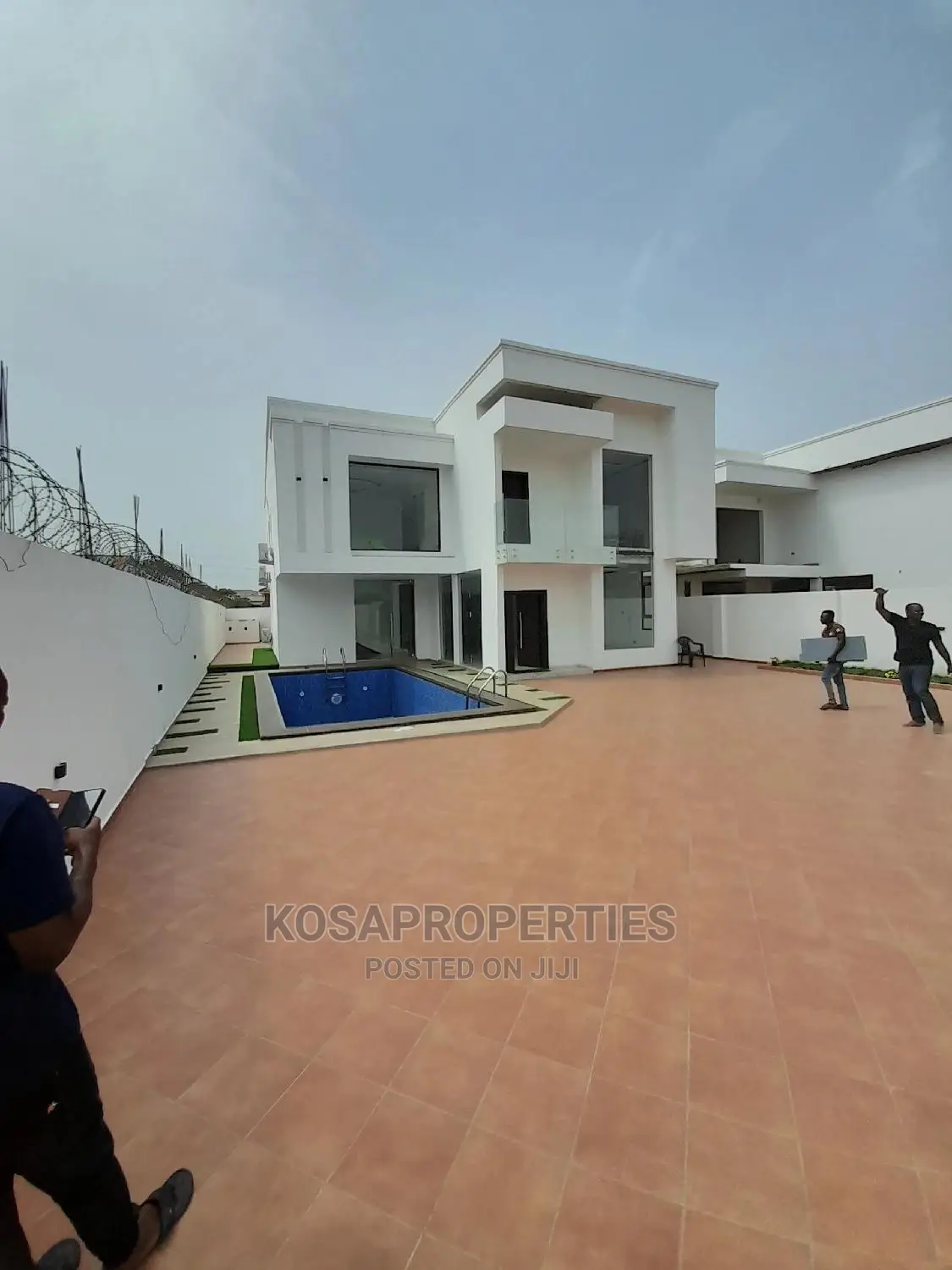4bdrm House in East Legon for Sale