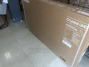 Ultra HD 4k Satellite Digital Samsung UE70AU7172 Tv