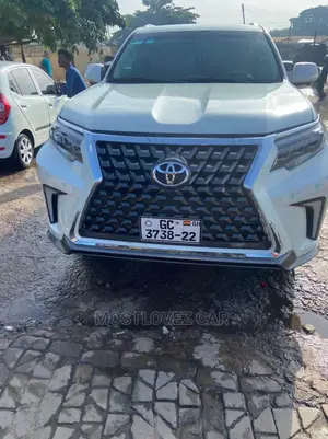 Cars for Rent Landcruisers 4x4s Vehicle for Rent in Ghana
