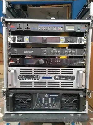 JBL Speaker Set With Complete Amplifier Rack, Cables