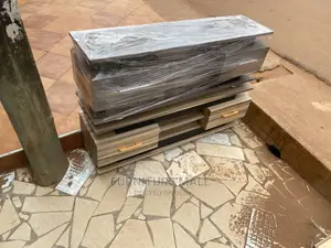 New Tv Stand Available Pls. Free Delivery