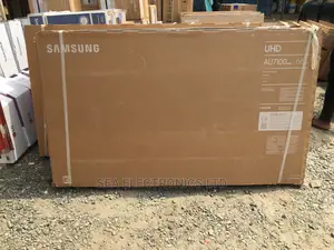 Pearly Picture~Uhd Samsung 65 Inches Smart TV