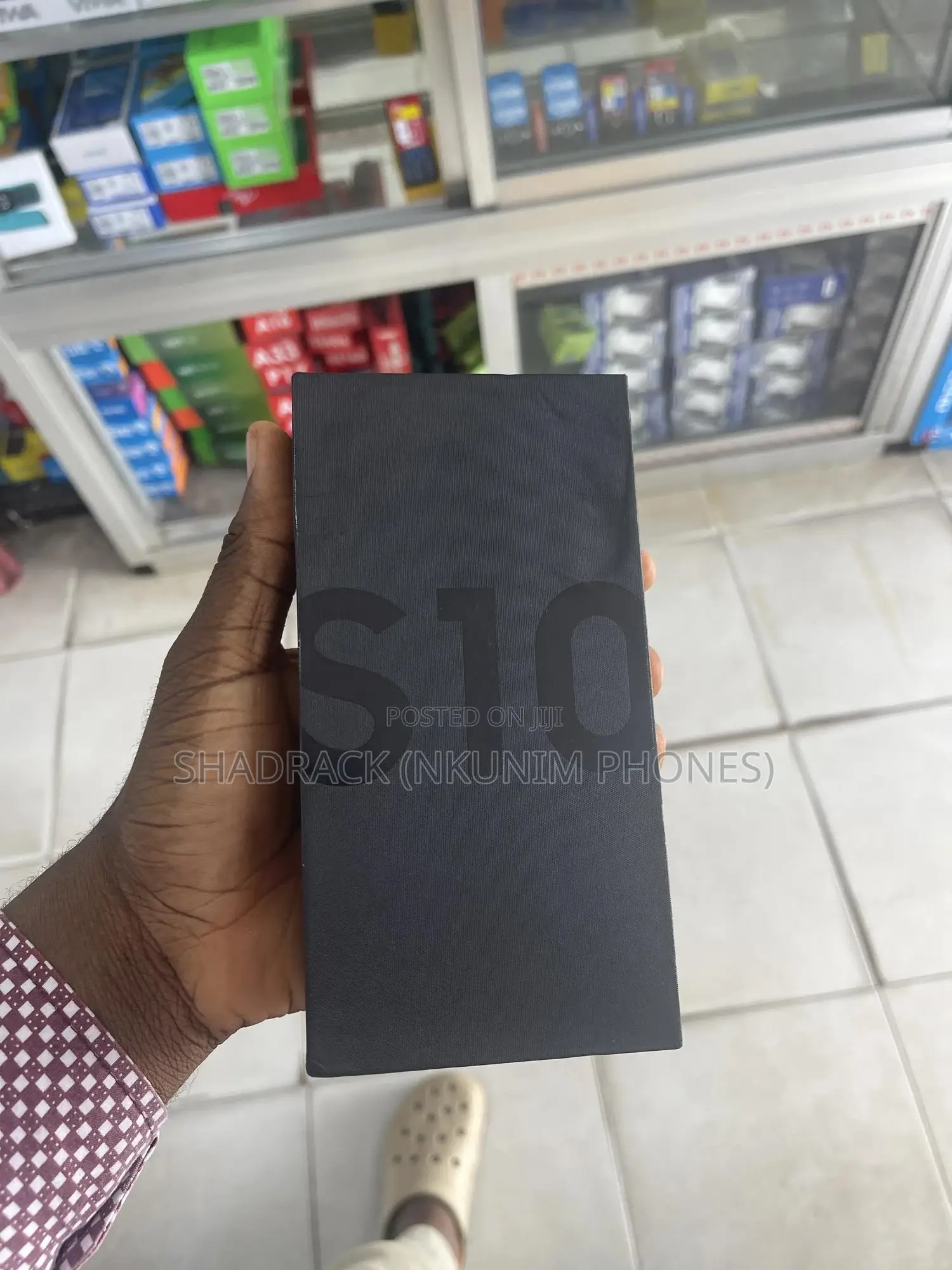 New Samsung Galaxy S10 128 GB Blue