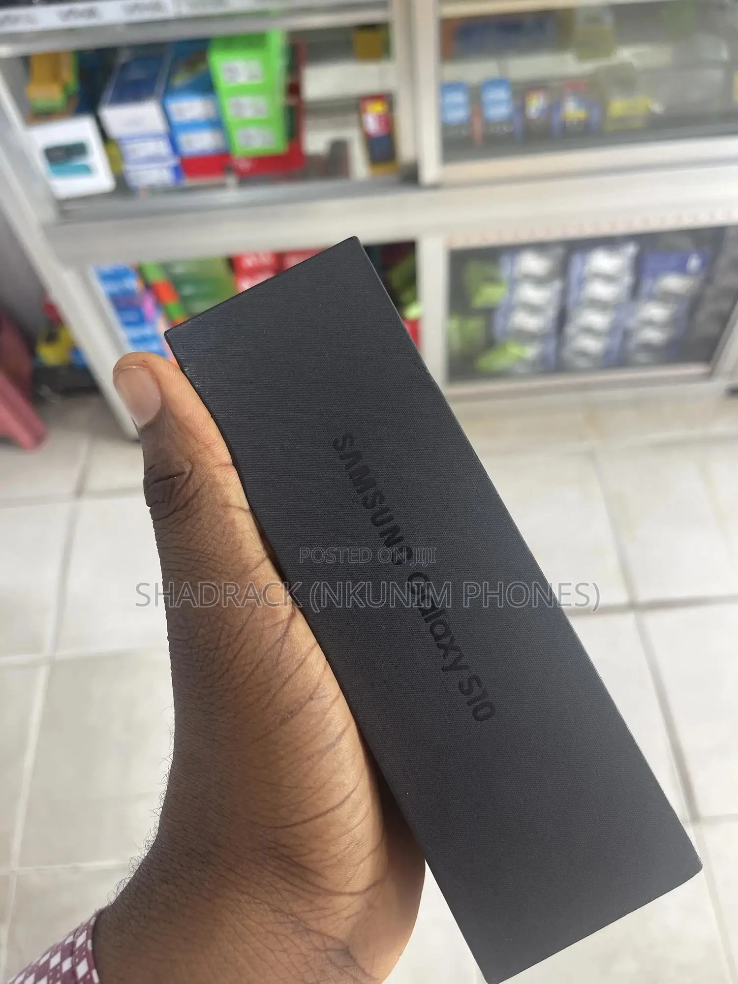 New Samsung Galaxy S10 128 GB Blue
