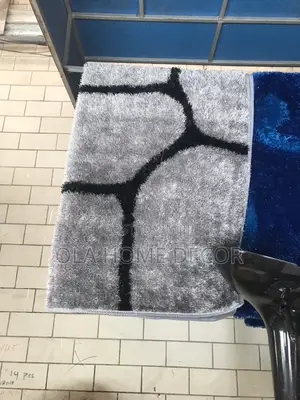 Center Carpet Wool-Rug