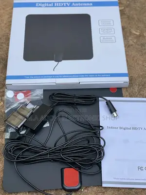 Digital Indoor Antenna With 5v Power Booster