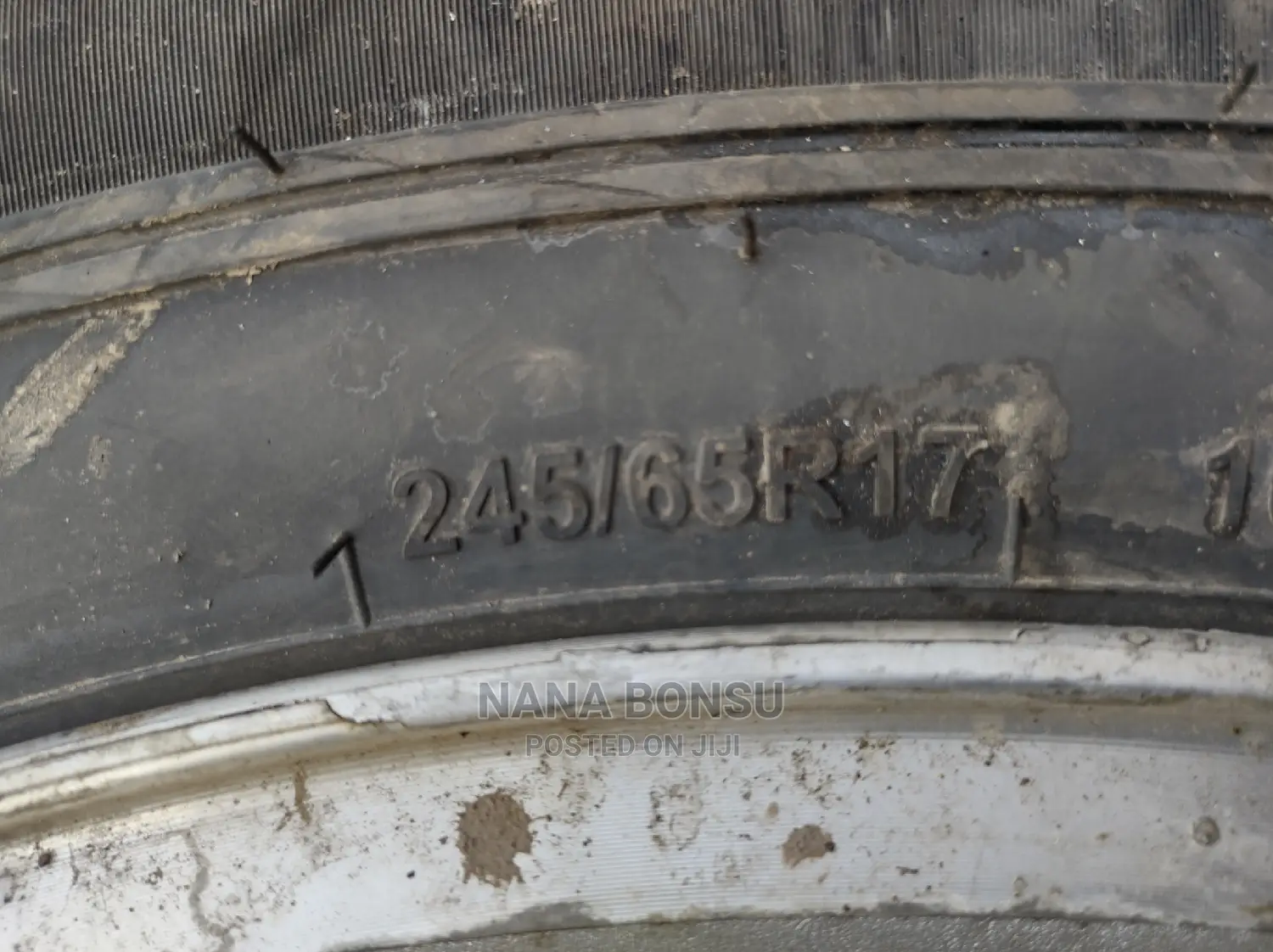 Ford F-150 Set of Tires 245/65 R 17