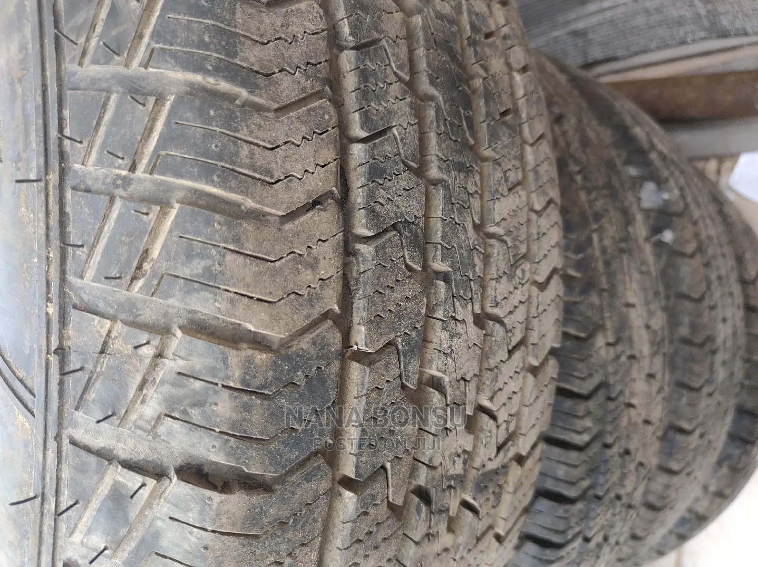 Ford F-150 Set of Tires 245/65 R 17
