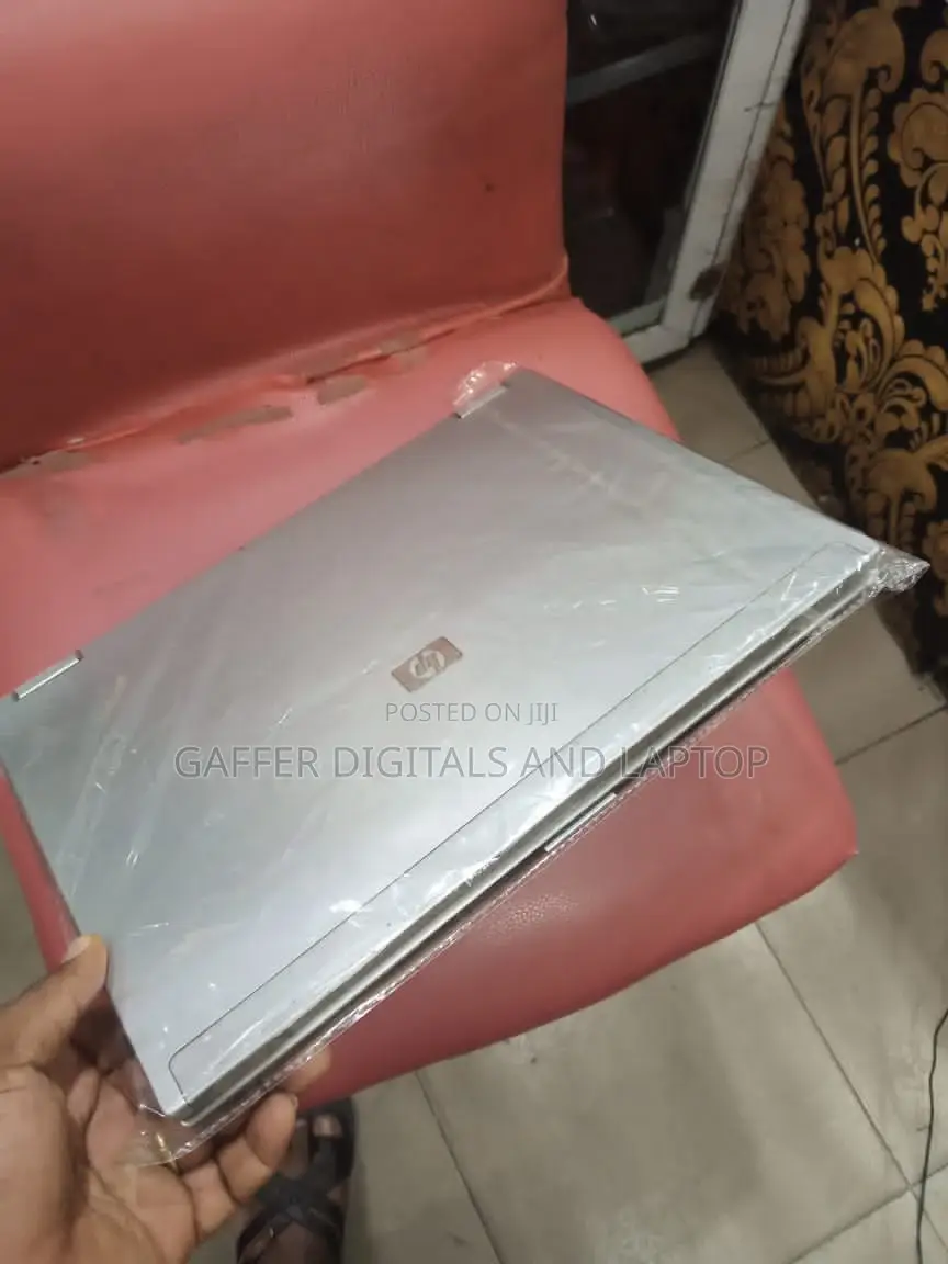 New Laptop HP EliteBook 6930P 4GB Intel Core 2 Duo HDD 320GB
