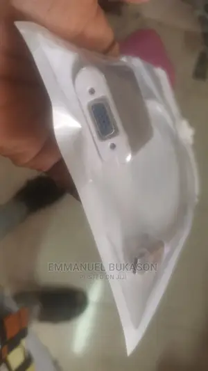 Type C to VGA Converter