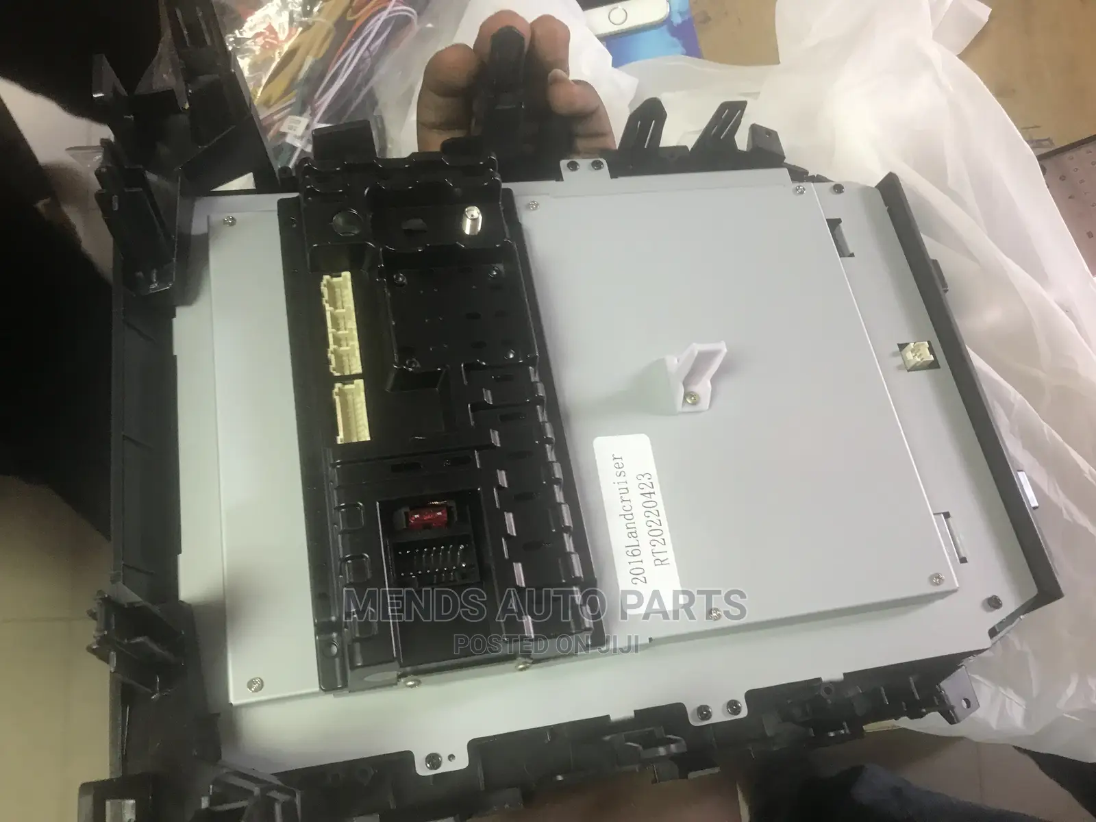 Toyota Landcruiser 2016 Android Video Car Tape System