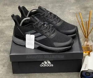 Quality Adidas Questar