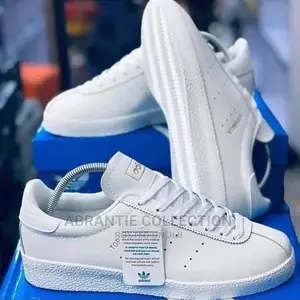 Adidas Topanga