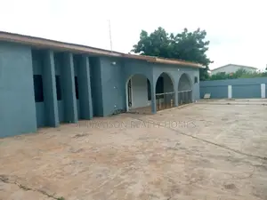 4bdrm House in Community 20 Estate, Spintex for rent