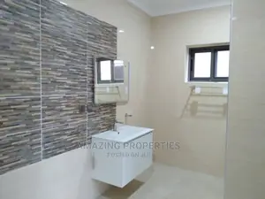 Furnished 4bdrm House in 4 Bedrooms House for Sale