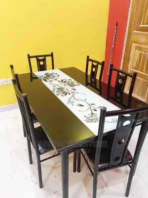 Six Seater Dinnig Set