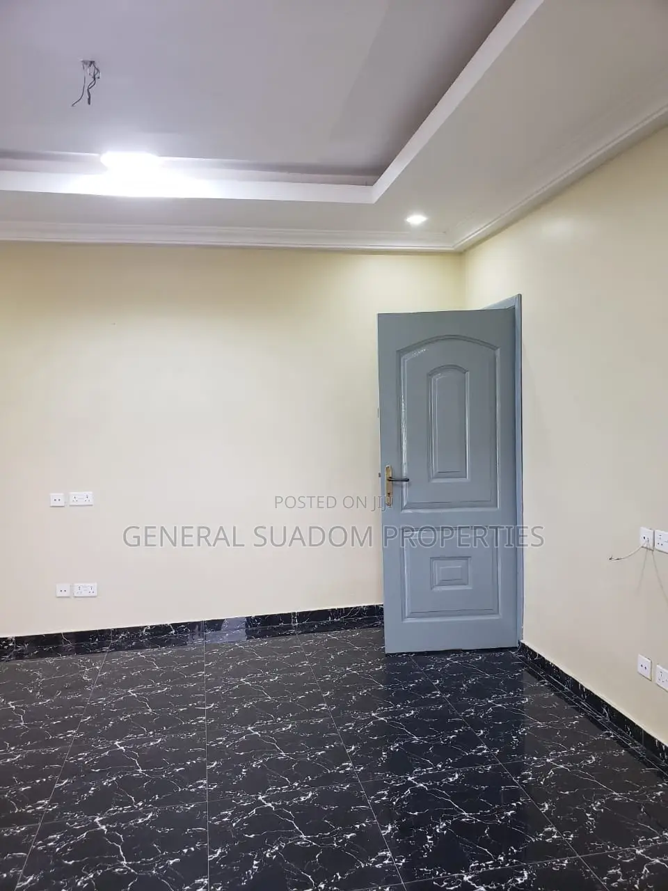 3bdrm House in Suadom Properties, Baatsona Total for rent