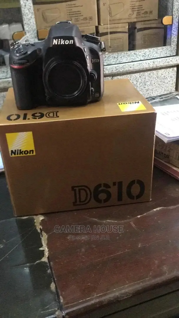 Nikon D610