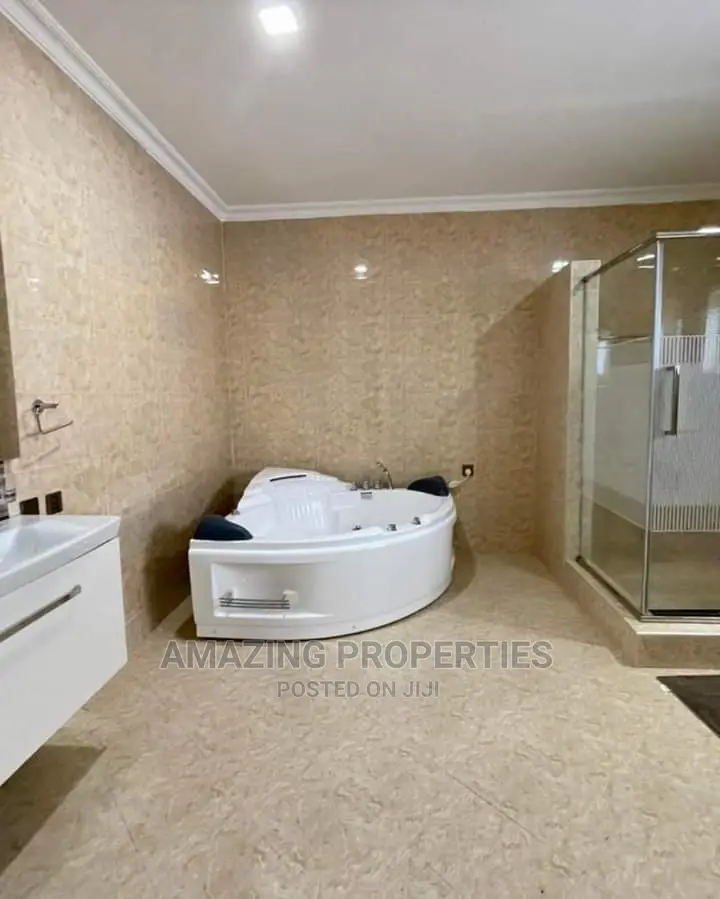 Furnished 5bdrm House in East Legon for rent