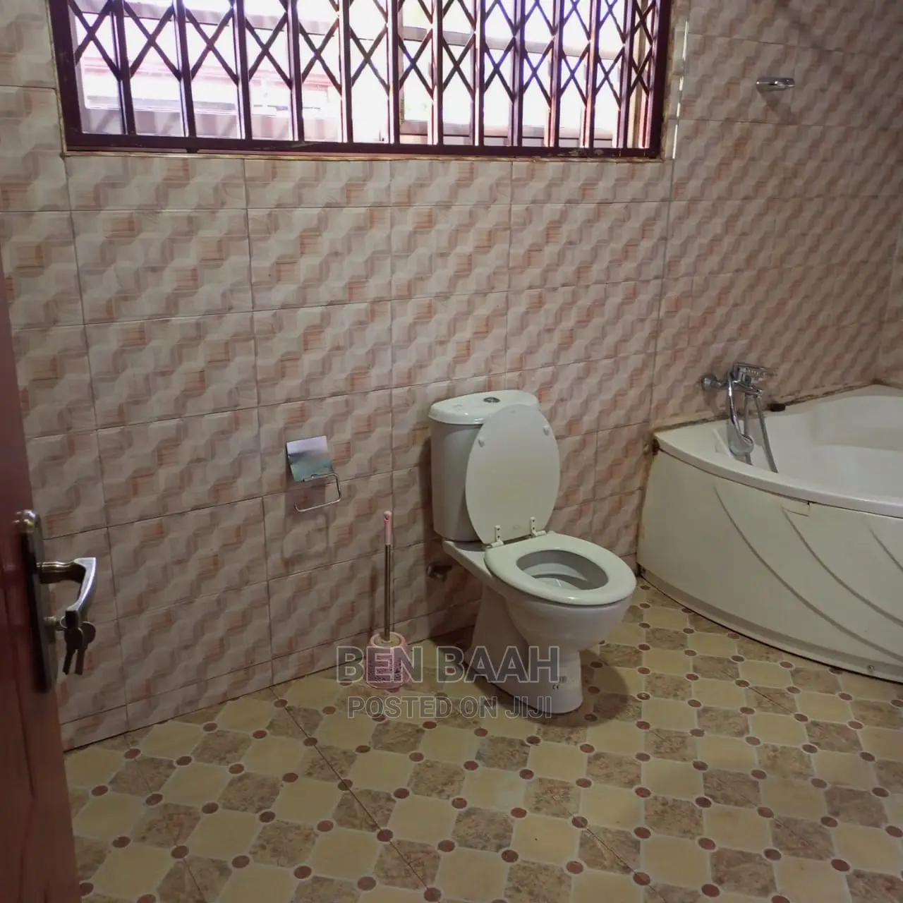 5bdrm House in Ben Properties, Agbogba for rent